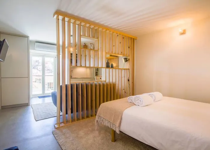 Vitoria Over The Roof I *