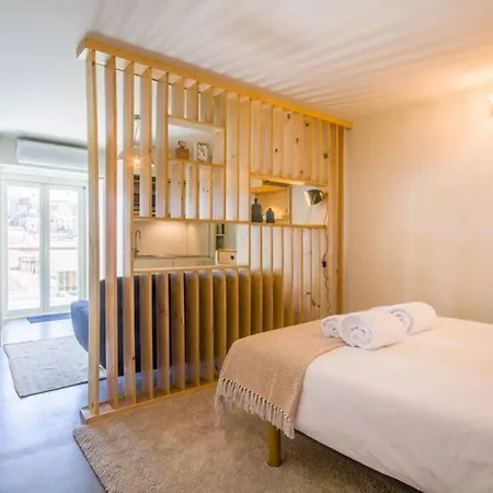 Vitoria Over The Roof I *