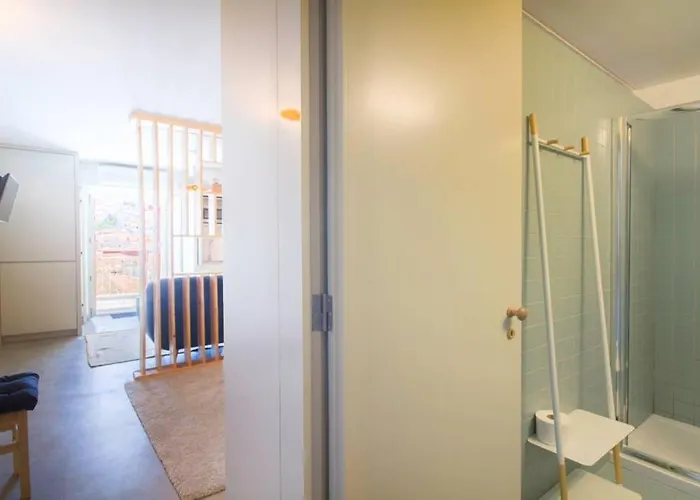 Vitoria Over The Roof I *