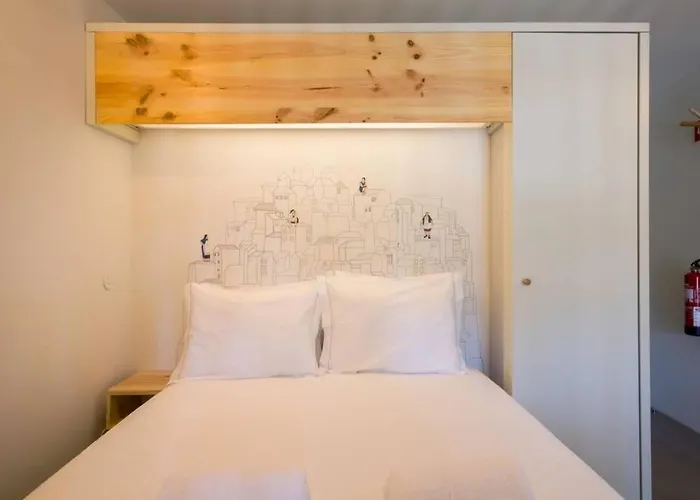 Vitoria Over The Roof I